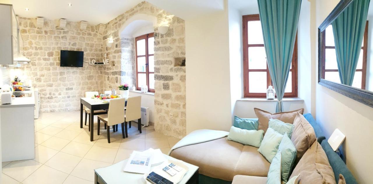 La Dolce Vita Apartments Cattaro Esterno foto